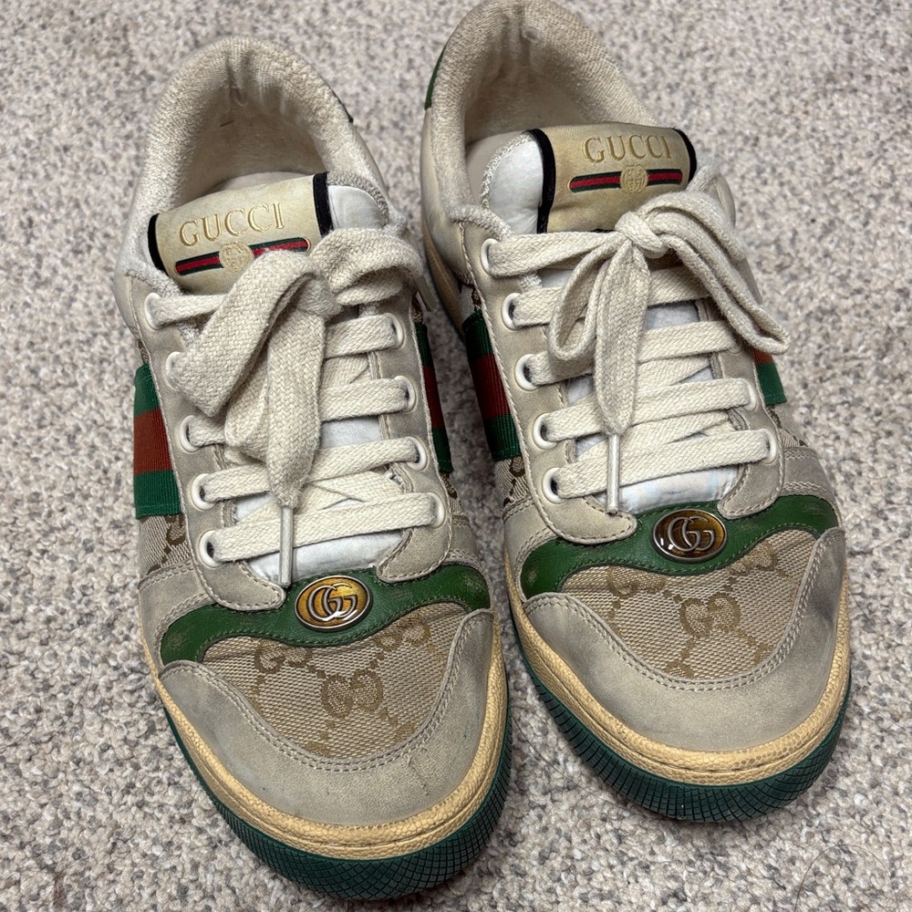 Gucci Beige and Green Logo Sneakers